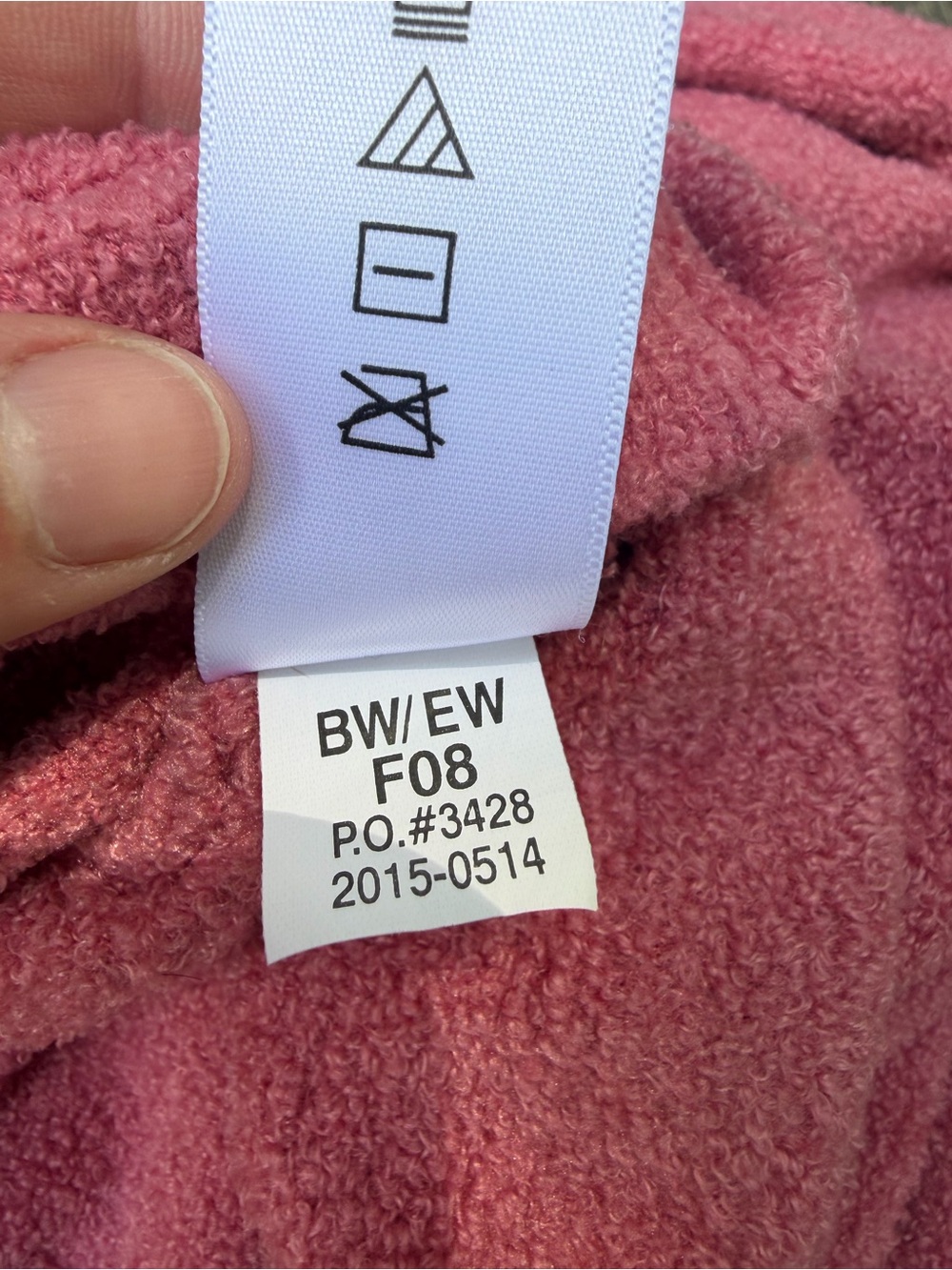 2 Exofficio Cozy V-Neck Sweaters - Picture 6 of 9
